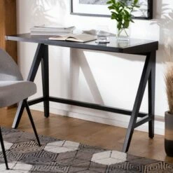 Ripley Desk - Safavieh White